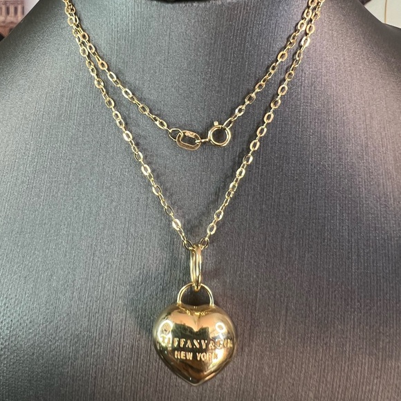 ‼️Sale‼️Real 18K Dubai Gold Heart Pendant Necklace - Picture 2 of 4